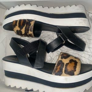 Aldo platform sandals